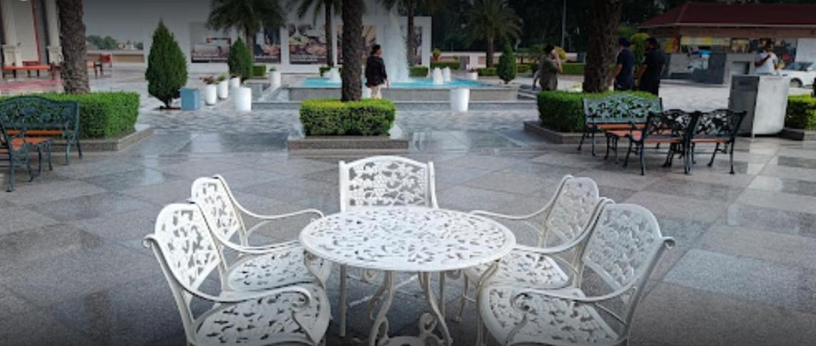Отель Mannat Haveli Kurukshetra Экстерьер фото